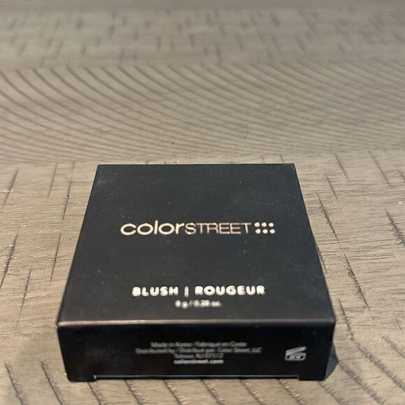 New Color Street Hustler Blush - Picture 2 of 3